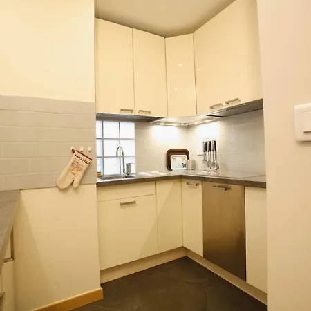 Confort Au Pied Du Métro Glacière Apartamento
